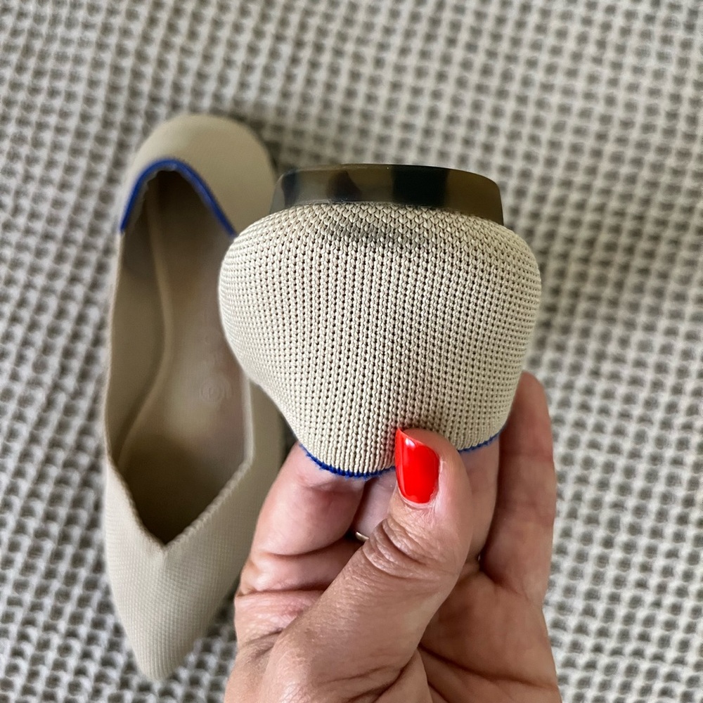 Rothy's Pointed Toe The Point Ecru Flats Size 7 B… - image 2